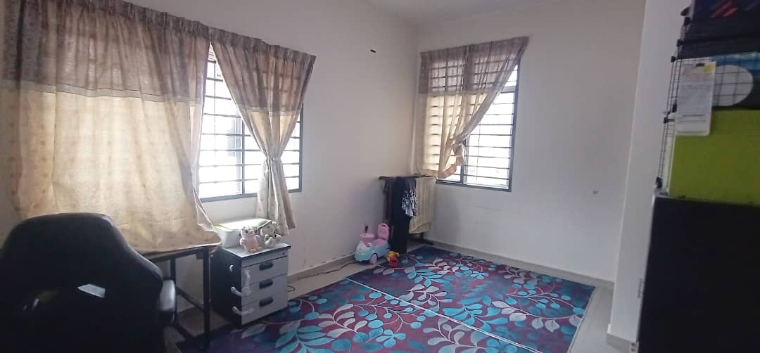 End Lot Double Storey Tmn Alam Perdana Puncak Alam - photo 7