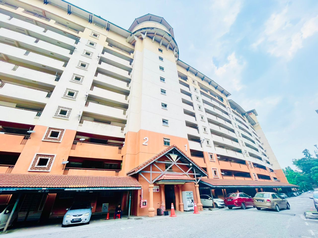 Level 4 Baiduri Apartment, Seksyen 7 Shah Alam - photo 2