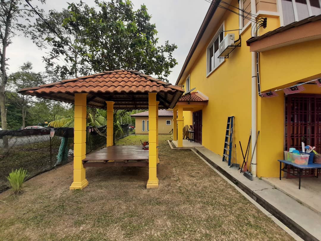 Double Storey Corner Lot, Taman Vista Emas, Kajang - photo 2