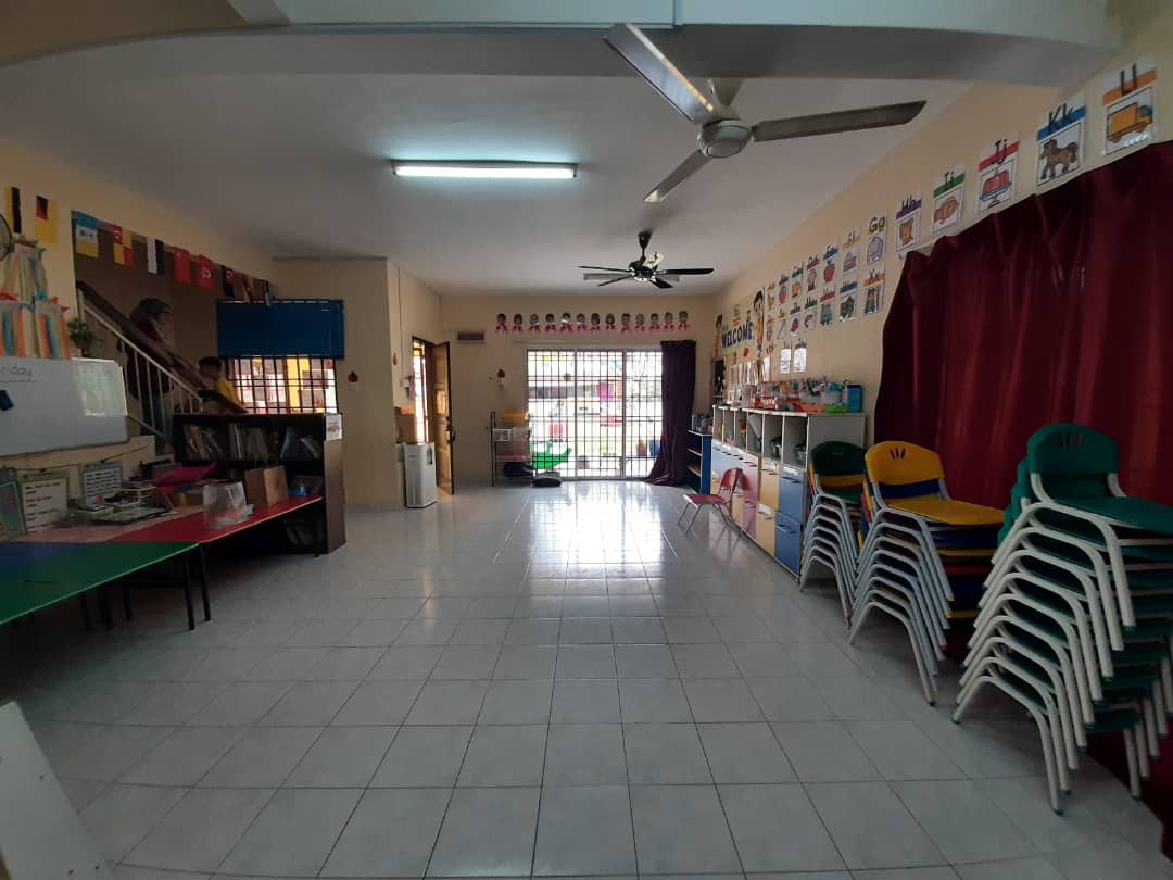Double Storey Corner Lot, Taman Vista Emas, Kajang - photo 6