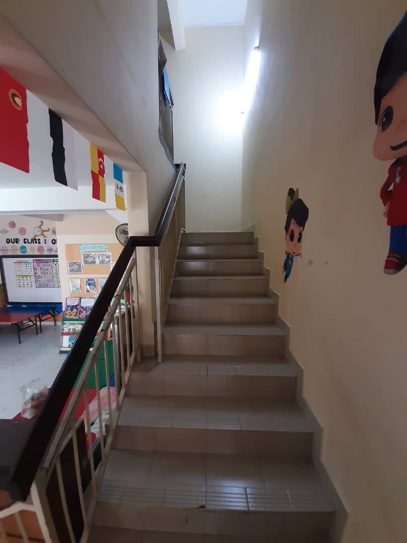 Double Storey Corner Lot, Taman Vista Emas, Kajang - photo 8