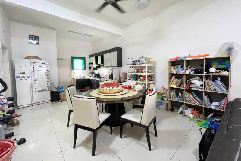 2n5 Storey Frangipani Taman Cahaya Alam Seksyen U1 - photo 4
