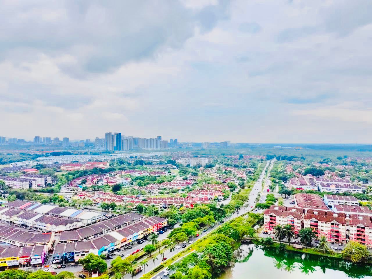 Fully Furnished LBS Skylake Residence, Puchong - photo 7