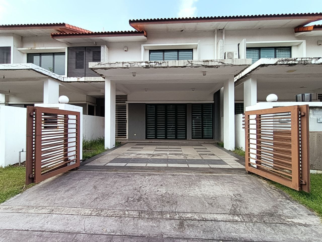 Freehold Double Storey Pentas 2 , Alam Impian - photo 2