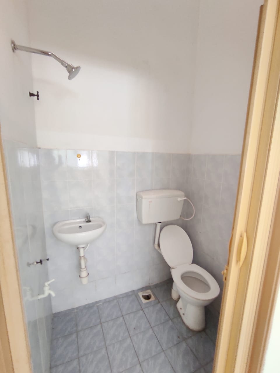 Facing Open, Freehold 1 Storey Tmn Meru Ria, Klang - photo 10