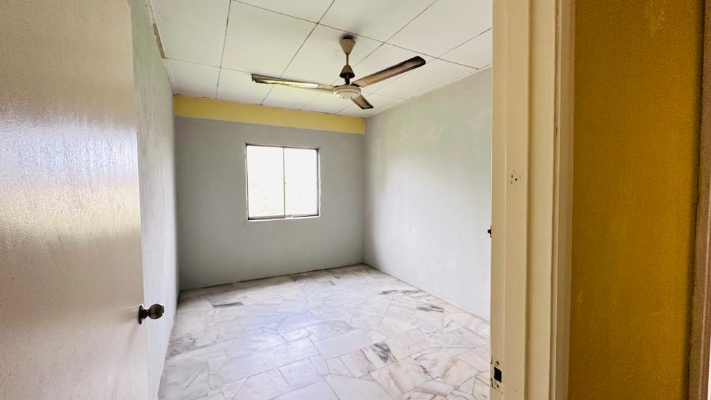 Medium Cost Flat Pkns Seksyen 7 Shah Alam - photo 2