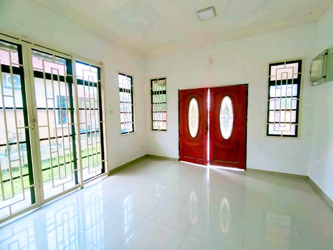 Banglo Setingkat di Seksyen 29 Shah Alam - photo 2