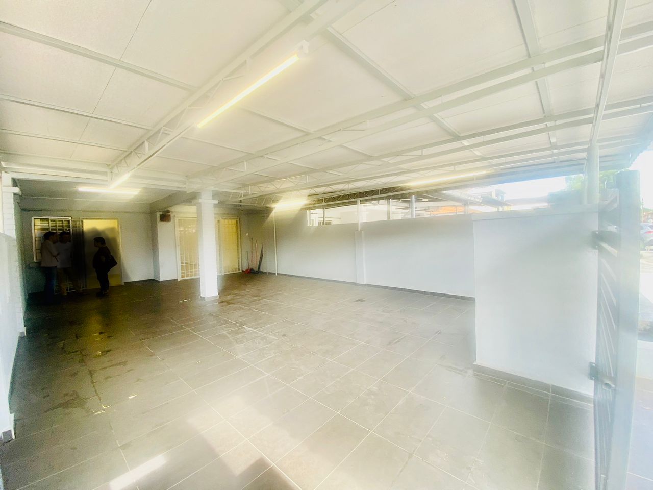 Renovated 2 Storey Jln Pending 1A,Bdr Puteri Klang - photo 3