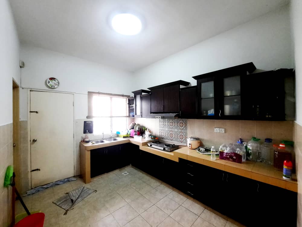 Facing Open Renovated Double Storey Desa Coalfield - photo 9