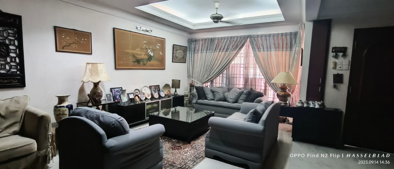 Facing Open, Double Storey at Seksyen 6, Shah Alam - photo 4