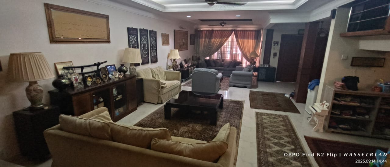 Facing Open, Double Storey at Seksyen 6, Shah Alam - photo 8