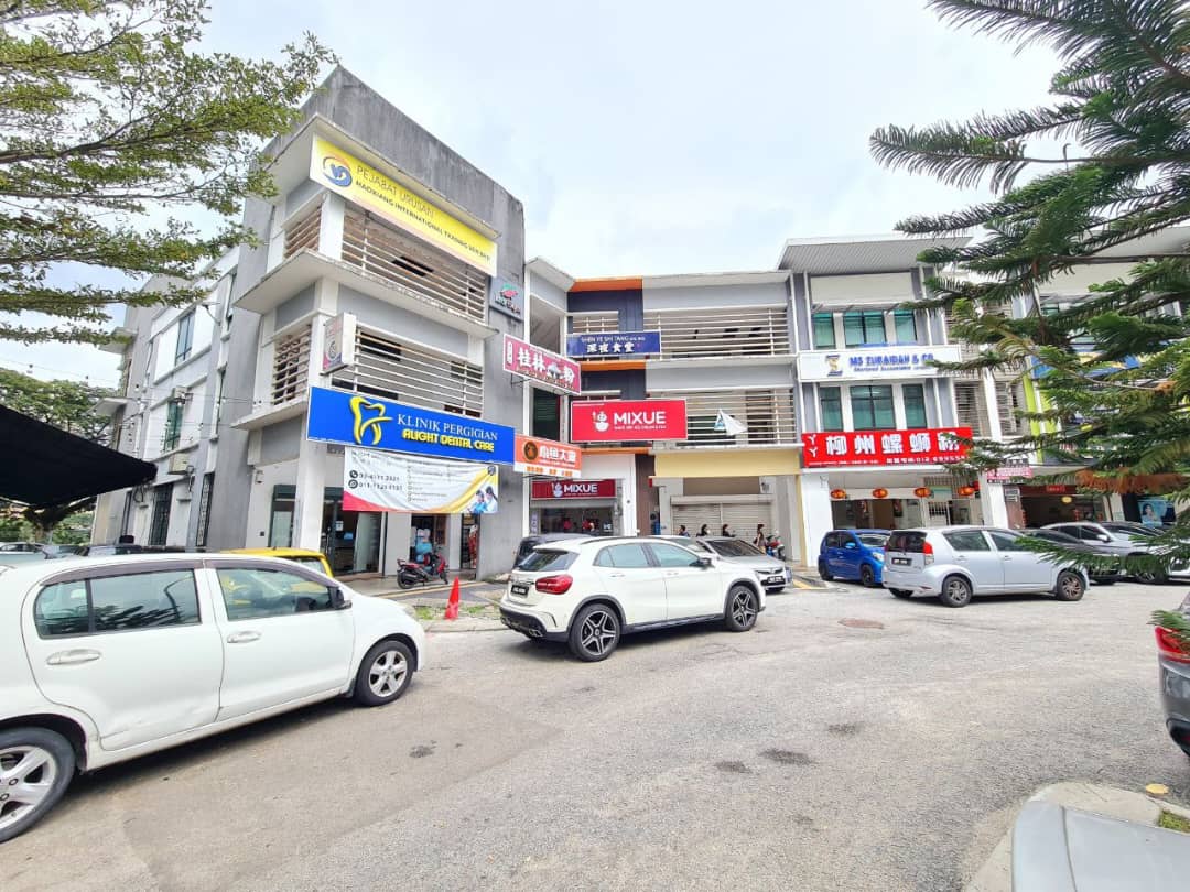 3 Storey Shop Office Plaza Crystaville, Setapak KL - photo 3