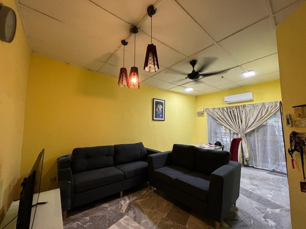 Facing Open Single Storey Tmn Lingkaran Nur Kajang - photo 4