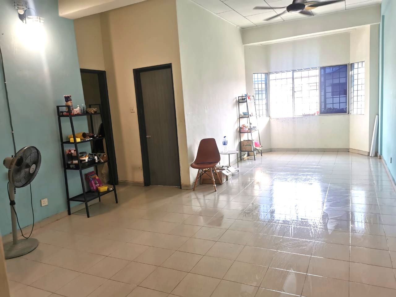 Level 4 Apartment Taman Sri Manja, Petalng Jaya - photo 3