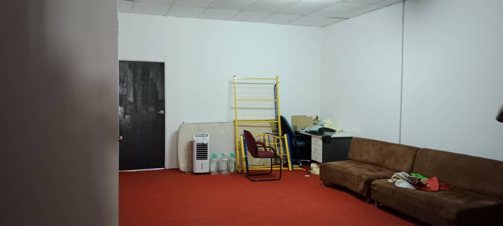 Office to Let at Section 8 Kota Damansara - photo 2