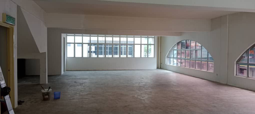 Facing Mainroad Office at Section 8 Kota Damnsara - photo 8