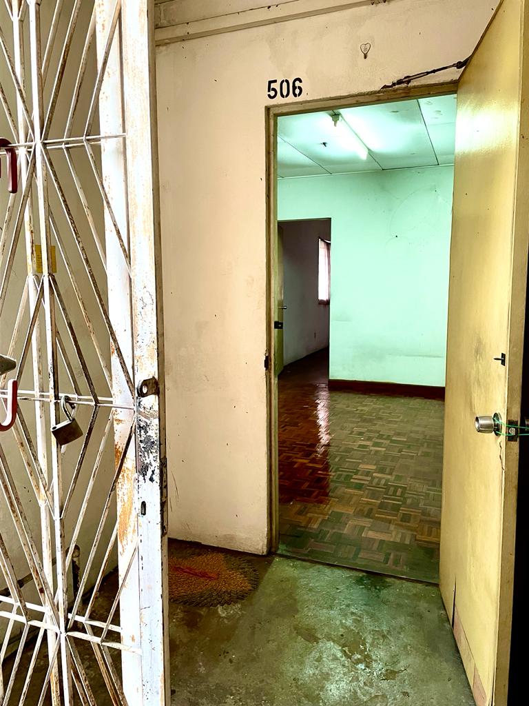 Level 5 Flat Pkns Seksyen 8, Shah Alam - photo 2