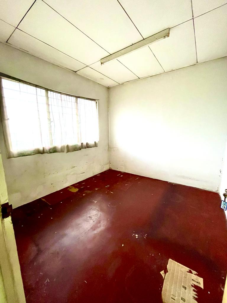 Level 5 Flat Pkns Seksyen 8, Shah Alam - photo 3