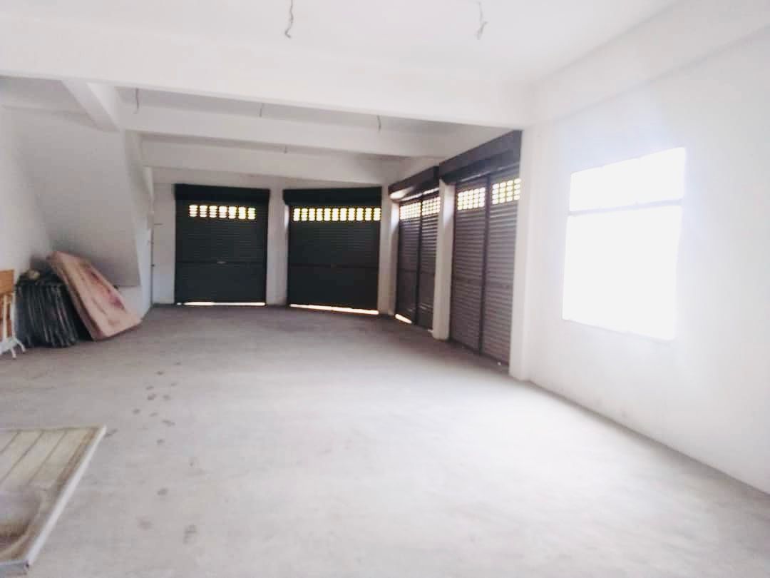 Corner Lot Double Storey Shop Lot, Tmn Karak Indah - photo 3