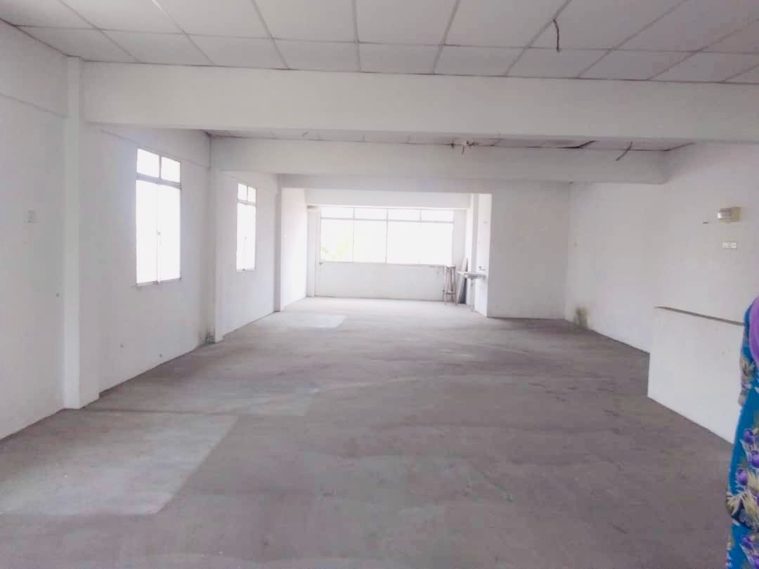 Corner Lot Double Storey Shop Lot, Tmn Karak Indah - photo 7