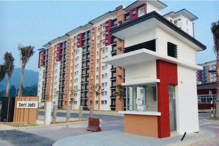 Level 3 Apartment Seri Jati, Setia Alam - photo 2