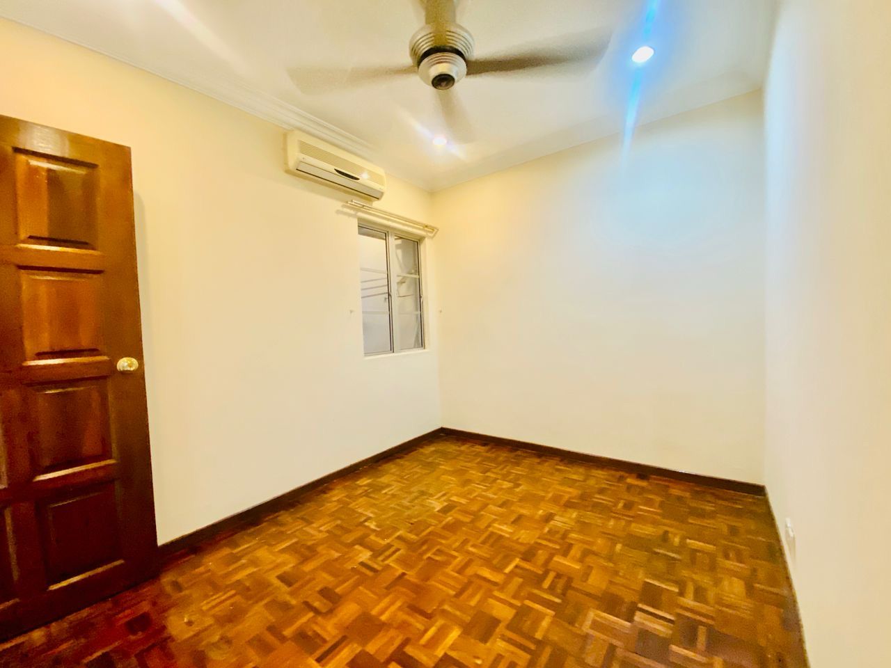 Murah Lvl 2 Shop Apartment Vista, Damansara Damai - photo 8
