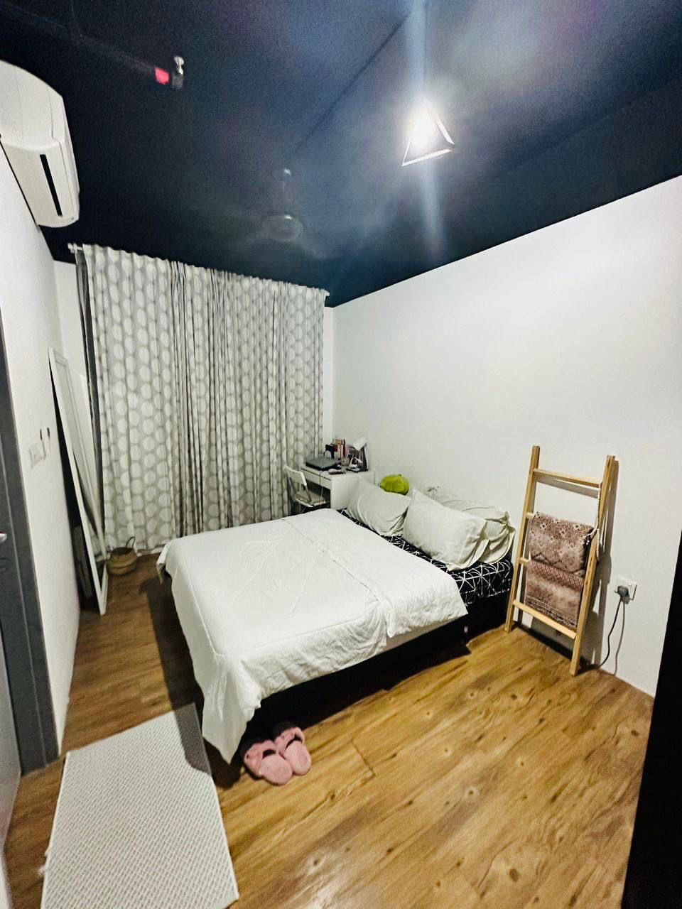 Fully Furnished Suria Jaya Soho Seksyen 16, Shah A - photo 8