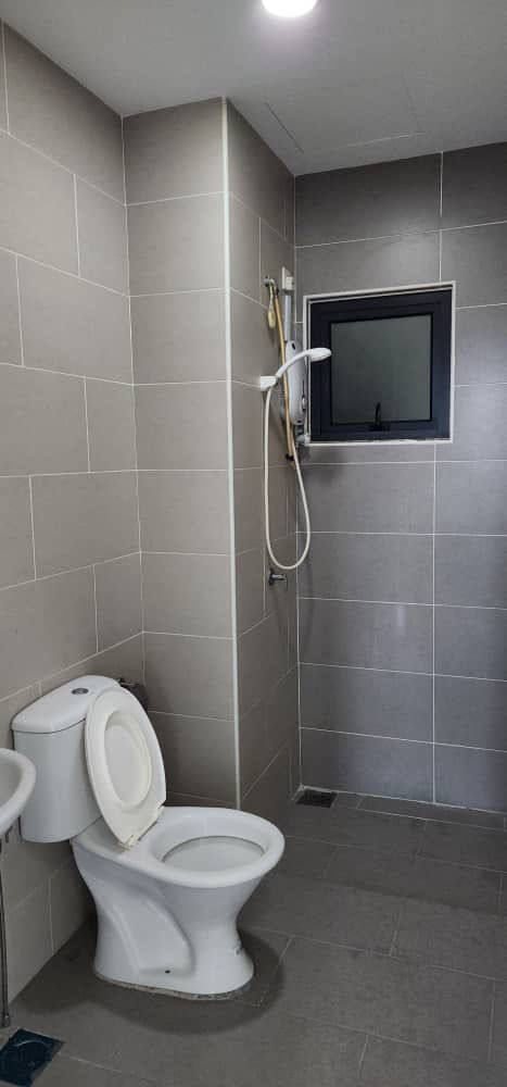 Partially Furnished Kiara Plaza Service Residence - photo 8