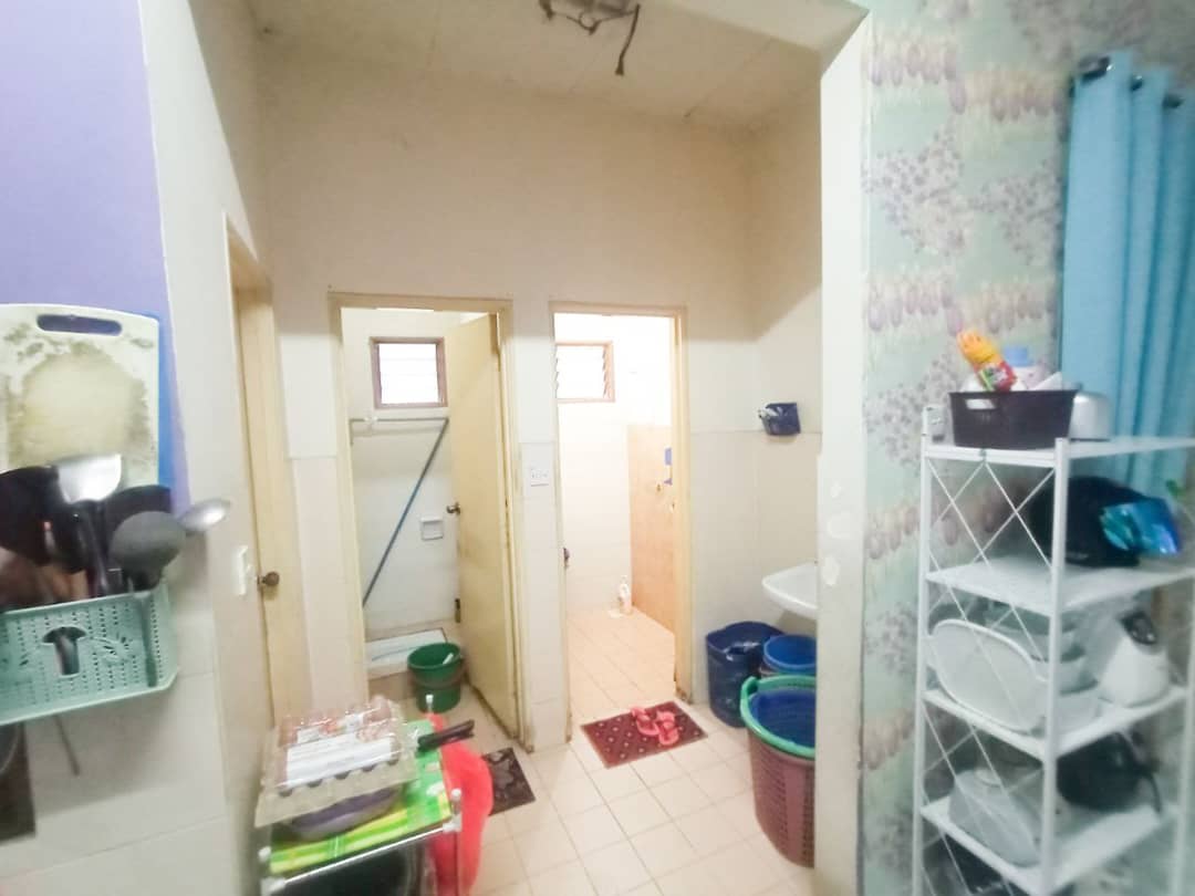End Lot Single Storey Bandar Putera Klang - photo 8
