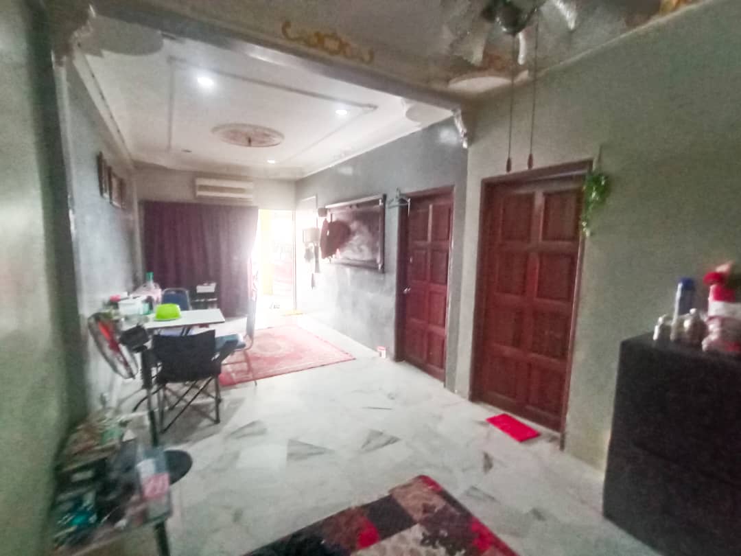 End Lot Single Storey Tmn Meru Jaya 3 Klang - photo 4
