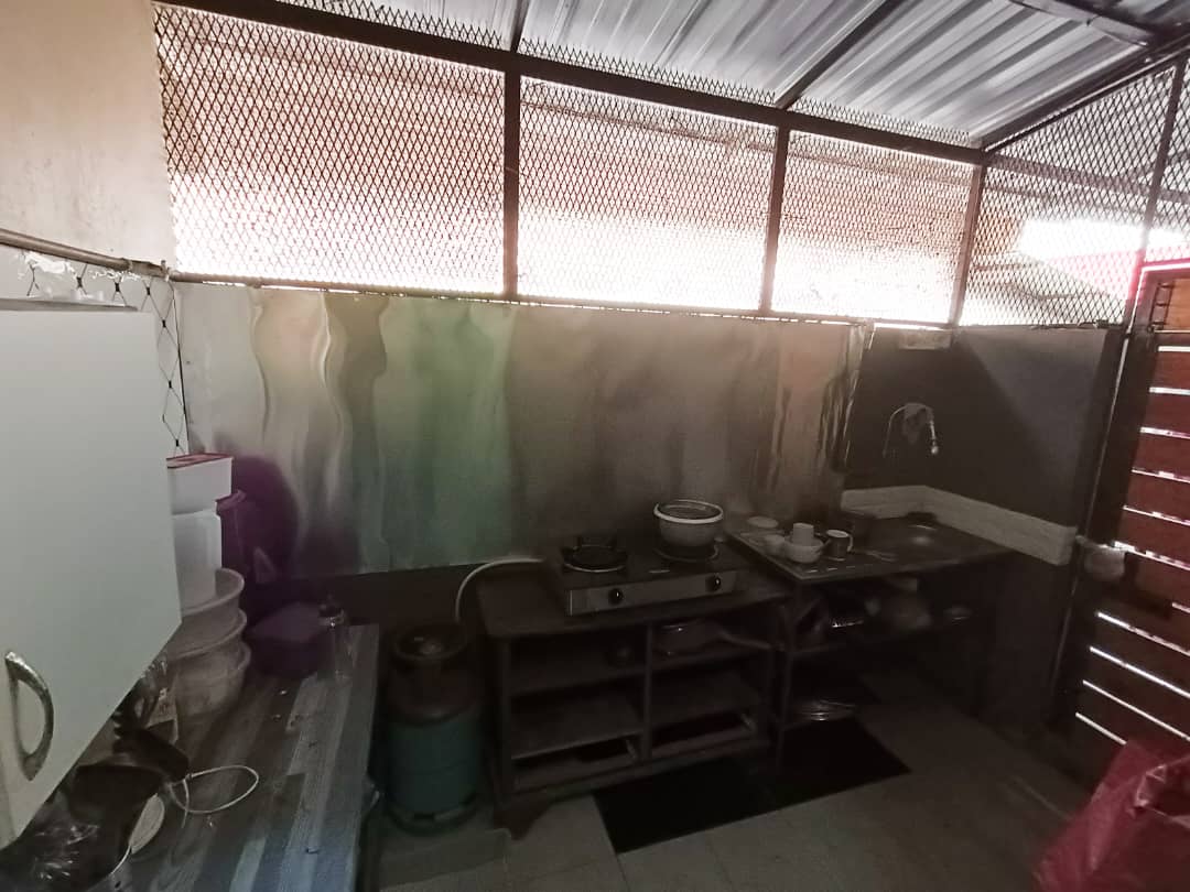 Facing Open Single Storey Tmn Sementa Klang - photo 10