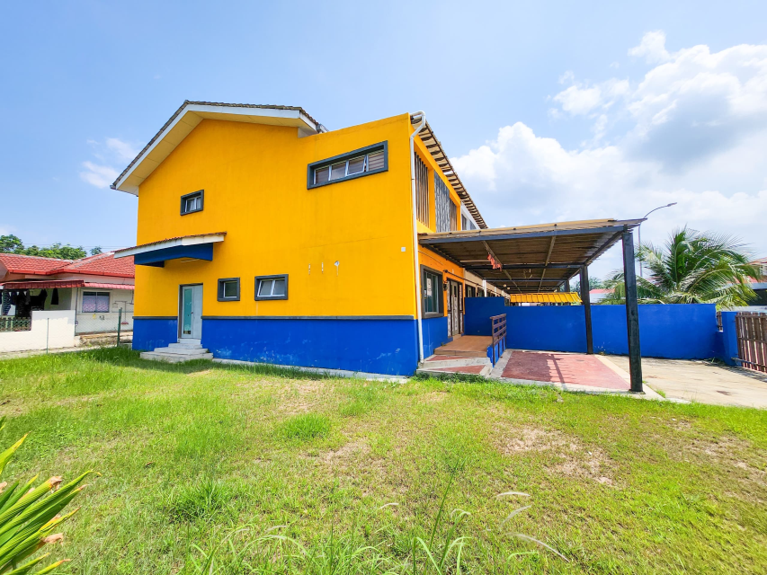 Corner Lot Double Storey Jln Kebun Shah Alam - photo 3