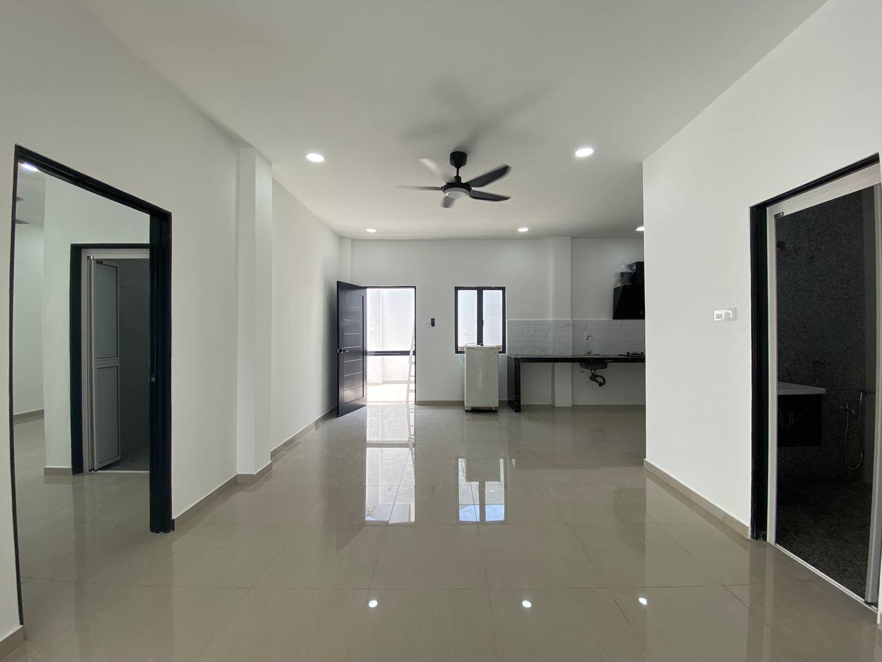 Facing open Refurbished 2 Storey Semi D SS14 Suban - photo 9