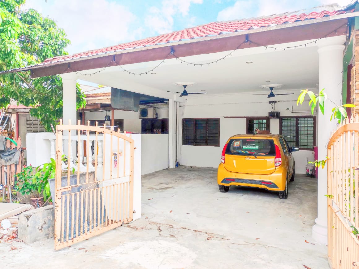 Renovated Single Storey at Seksyen 17, Shah Alam - photo 2