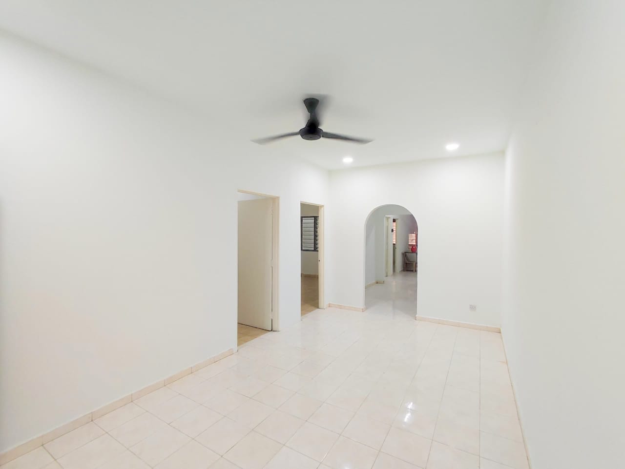 Renovated Single Storey at Seksyen 17, Shah Alam - photo 4