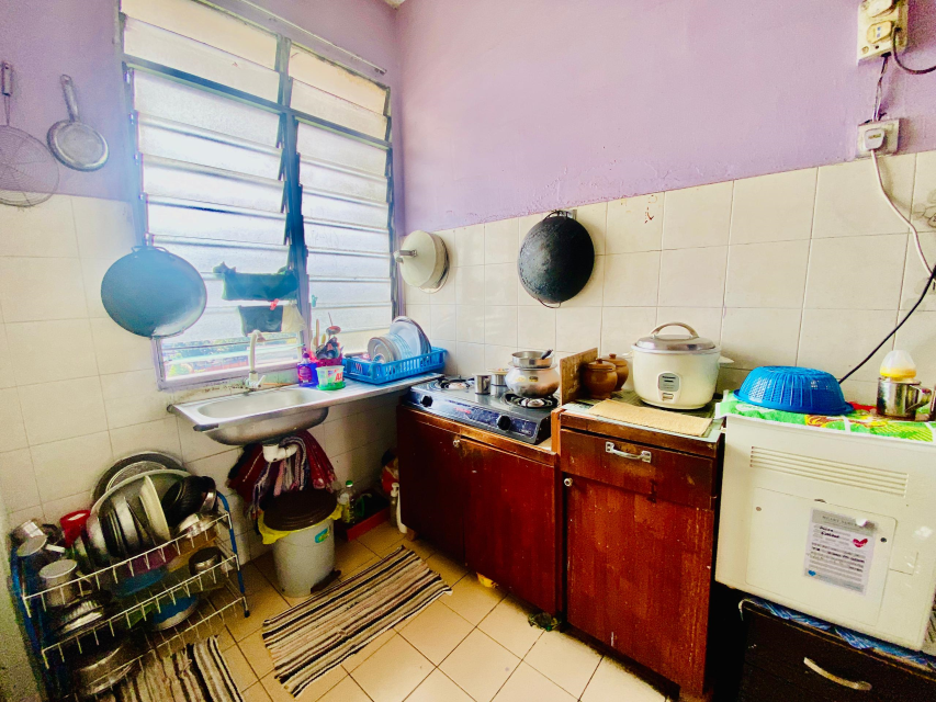 Blok 8 Flat Desa Mentari , Taman Medan Pj - photo 9