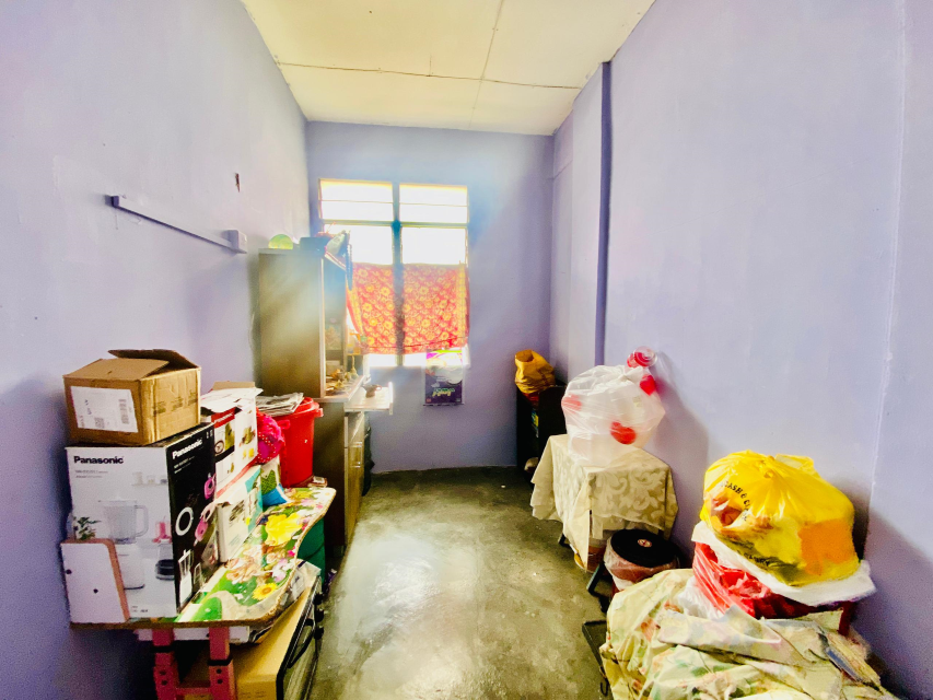 Blok 8 Flat Desa Mentari , Taman Medan Pj - photo 12