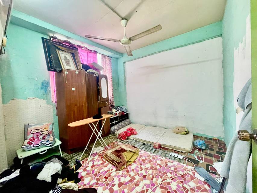 Walking Distance to LRT Flat Sek 1 Wangsa Maju Kl - photo 6