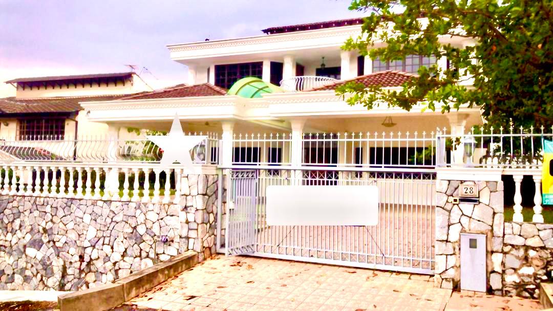 2 and half Storey Bungalow Jln Keruing Bangsar Kl - photo 2