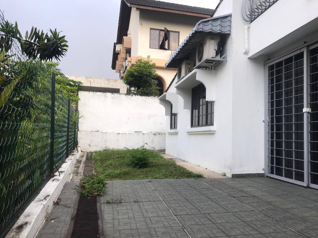2 and half Storey Bungalow Jln Keruing Bangsar Kl - photo 8