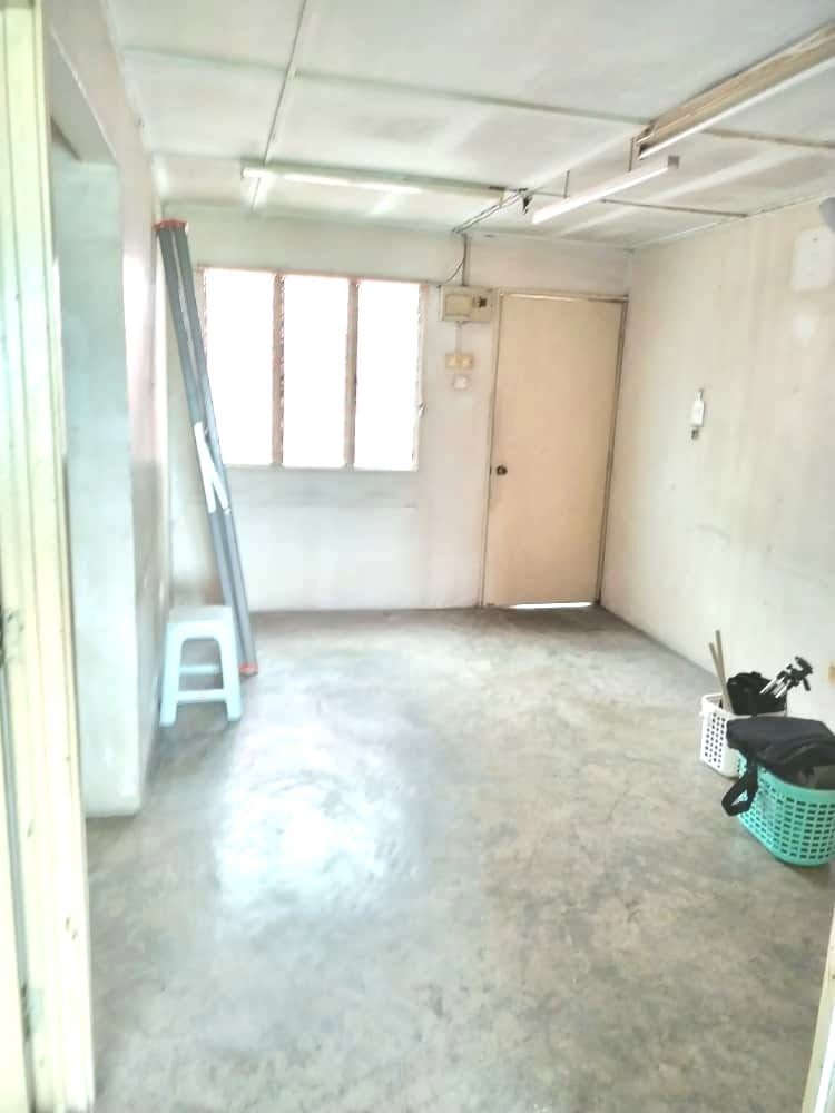 Flat Pandan Jaya Tmn Pandan Jaya Kl - photo 4