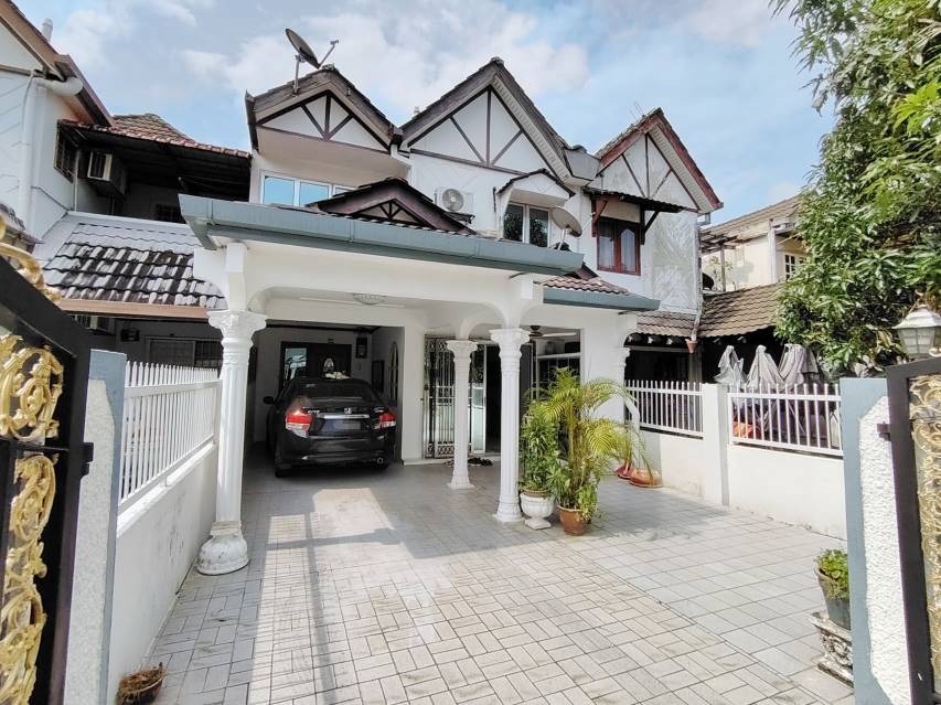 Renovated Double Storey Seksyen 24 Shah Alam - photo 2