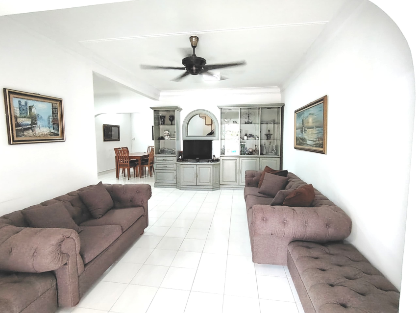 Renovated Double Storey Seksyen 24 Shah Alam - photo 3