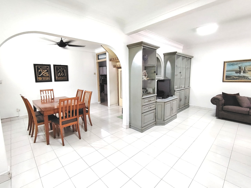 Renovated Double Storey Seksyen 24 Shah Alam - photo 10
