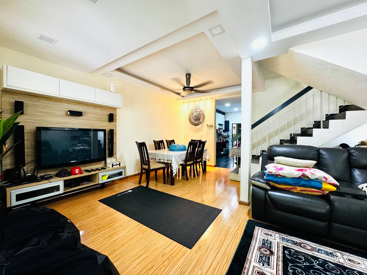 Renovated Double Storey  Tmn Seroja, Salak Tinggi - photo 9