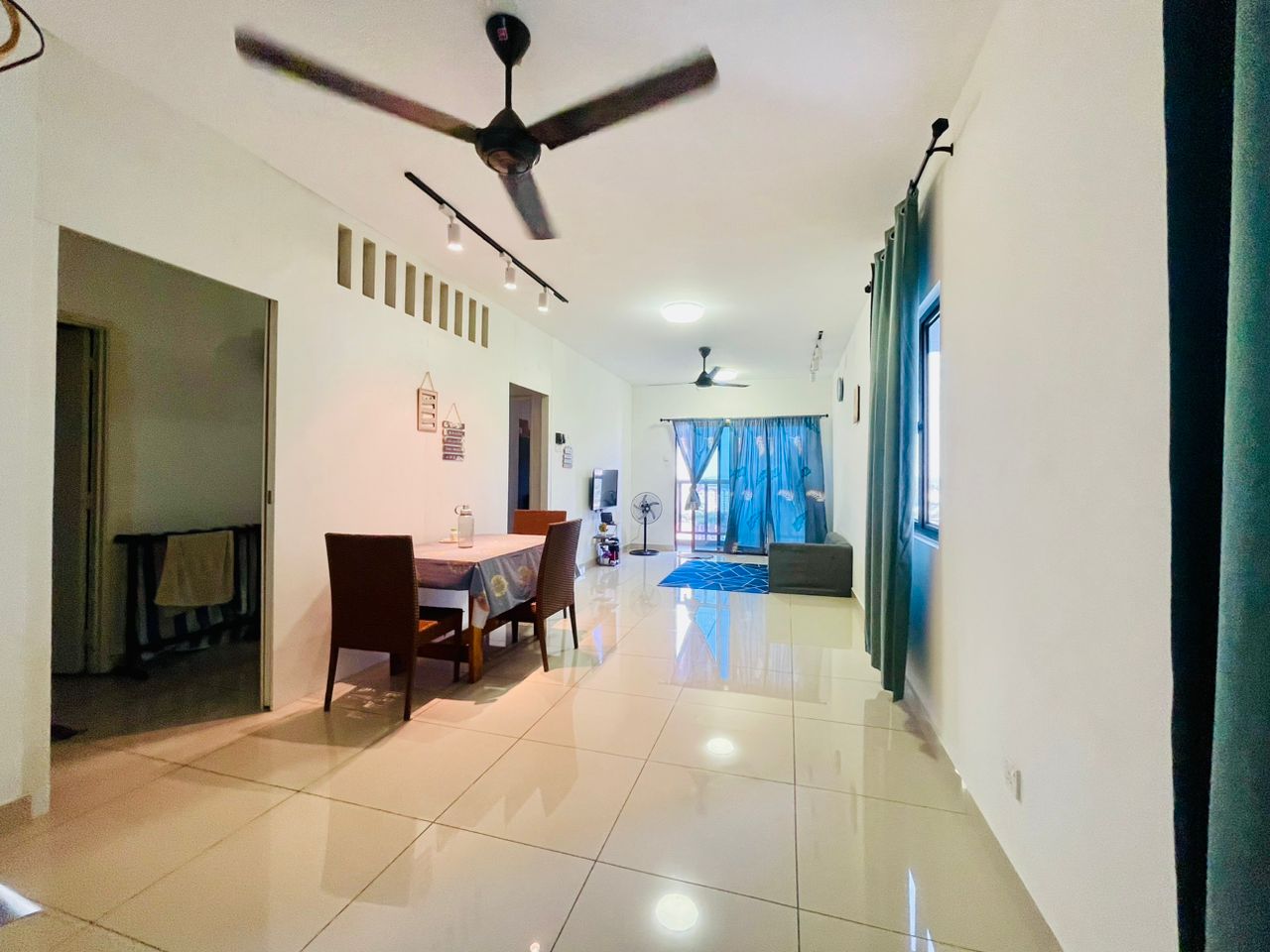 Corner Unit, Renovated at Residensi Zamrud Kajang - photo 3