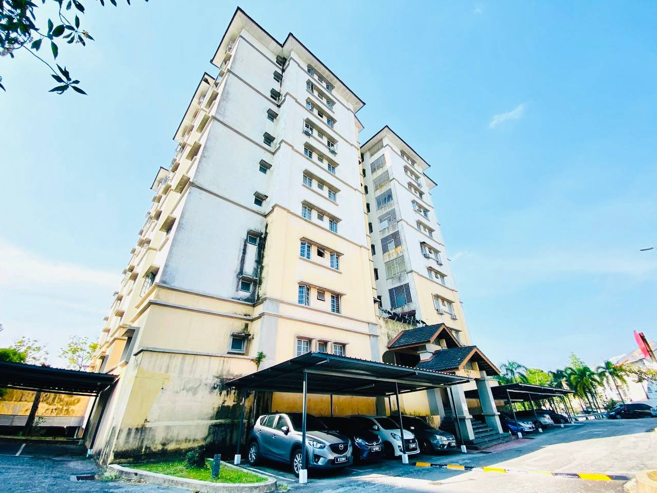 Level 7 Condominium Kristal Seksyen 7 Shah Alam - photo 2