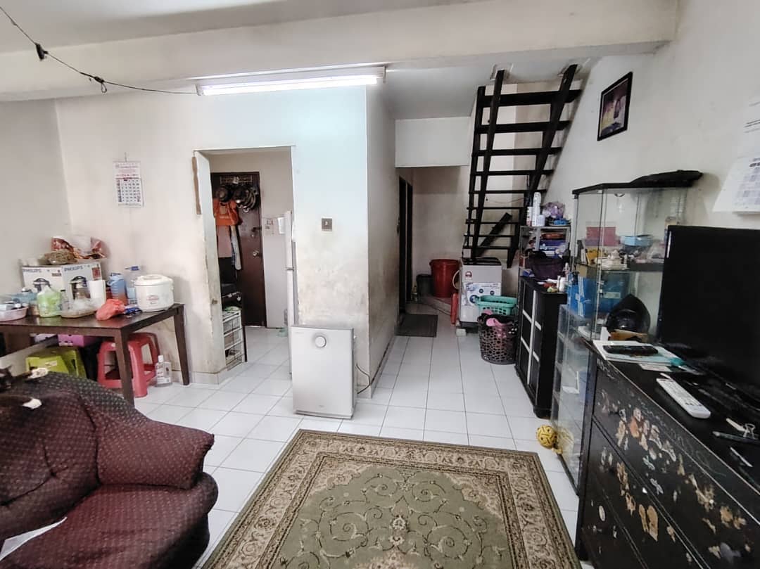 Double Storey, Semi D Cluster Seksyen 18 Shah Alam - photo 3