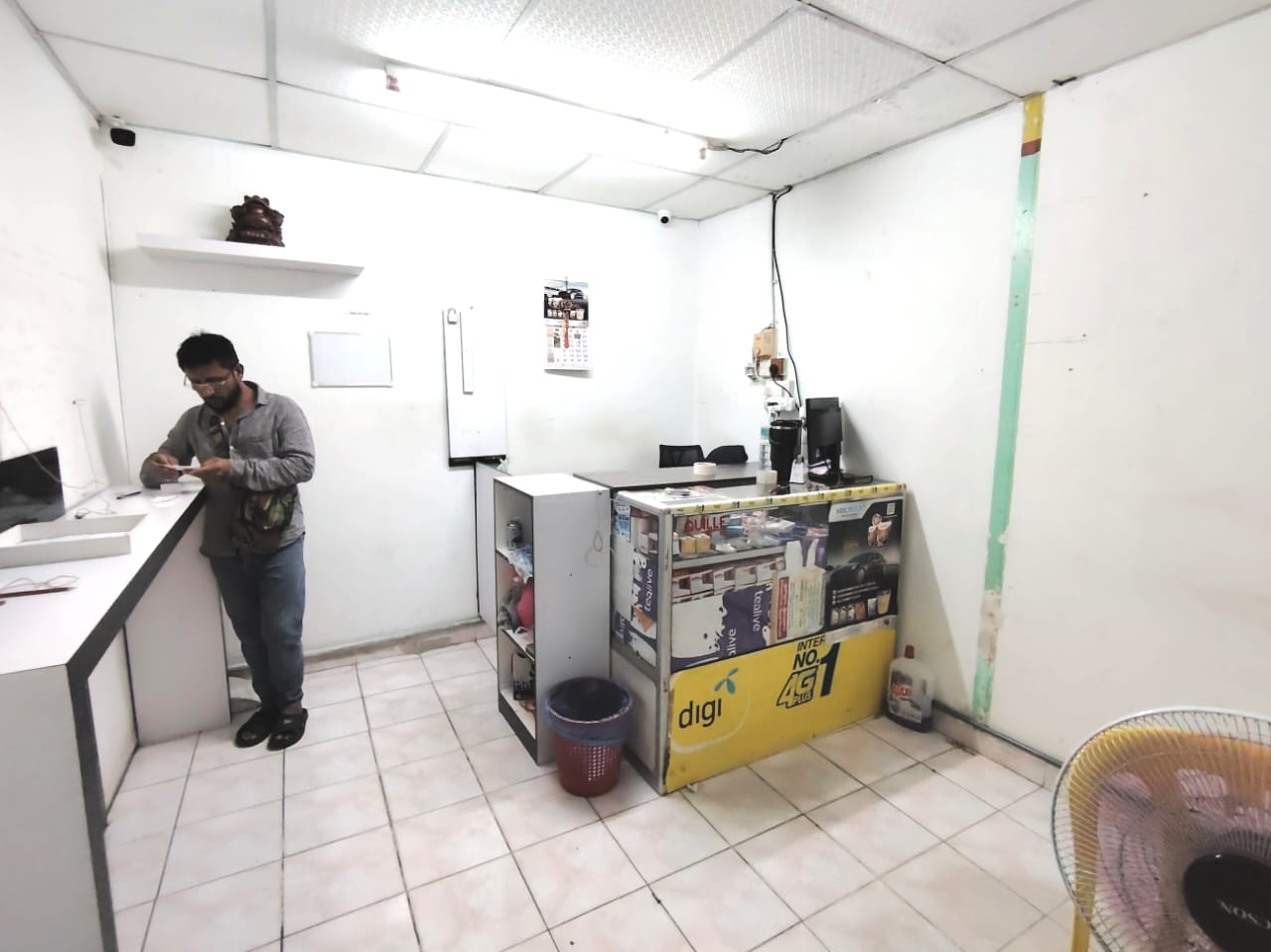 Single Storey Shoplot Seksyen 20, Shah Alam - photo 3