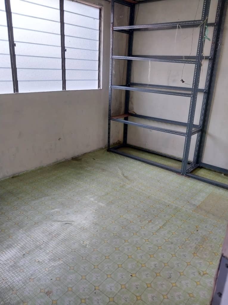 Level 3 Flat Pkns Seksyen 8, Shah Alam - photo 3